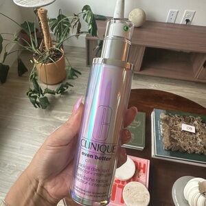 Clinique Even Better Radical Dark Spot Corrector